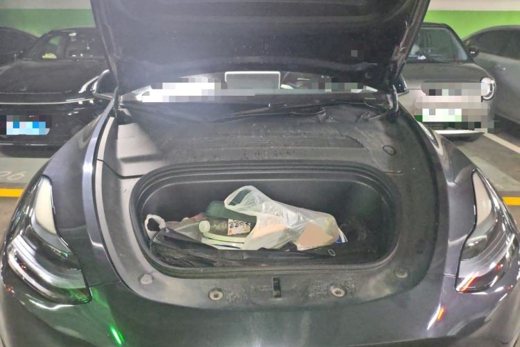 Used Tesla Model Y 2024 Rear-Wheel-Drive Version Engine Bay
