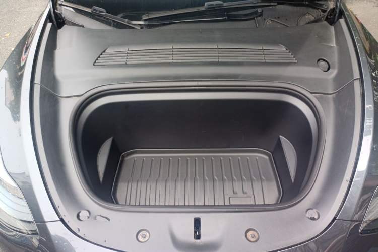 Used Tesla Model Y 2024 Long-Range All-Wheel-Drive Version Engine Bay