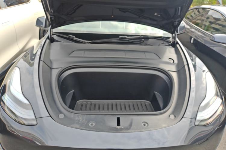 Used Tesla Model Y 2024 Rear-Wheel-Drive Version Engine Bay