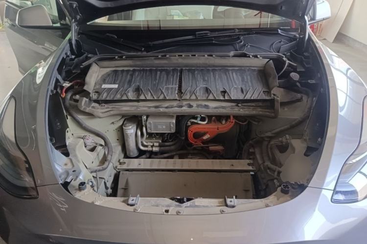 Used Tesla Model Y 2024 Long-Range All-Wheel-Drive Version Engine Bay