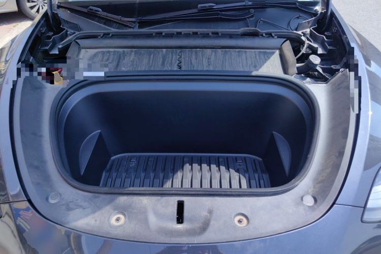 Used Tesla Model Y 2024 Rear-Wheel-Drive Version Engine Bay