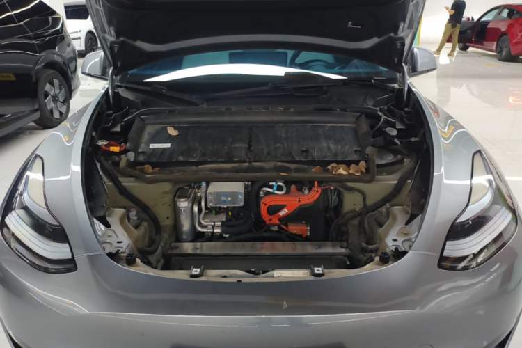 Used Tesla Model Y 2024 Rear-Wheel-Drive Version Engine Bay