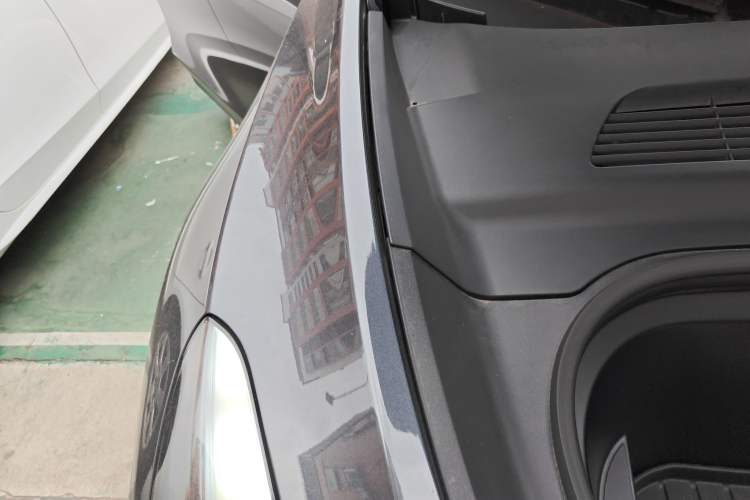 Used Tesla Model Y 2024 Rear-Wheel-Drive Version Engine Bay Right