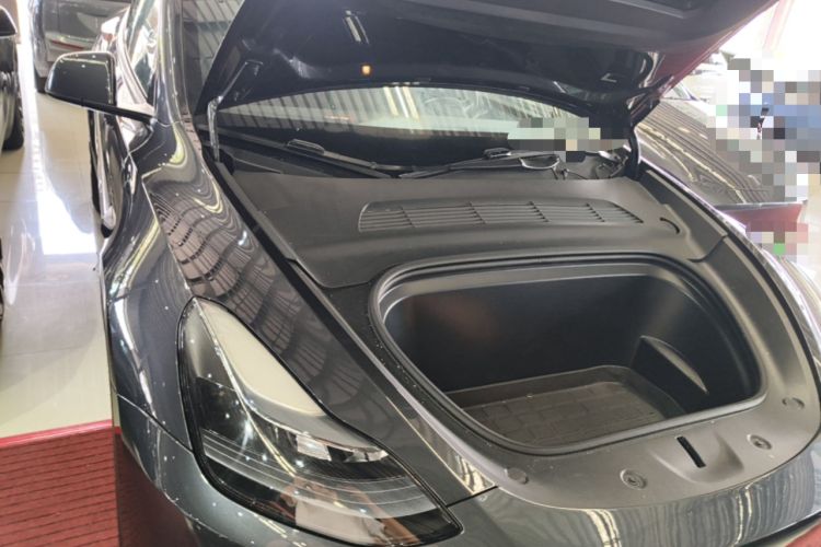 Used Tesla Model Y 2024 Rear-Wheel-Drive Version Engine Bay Right