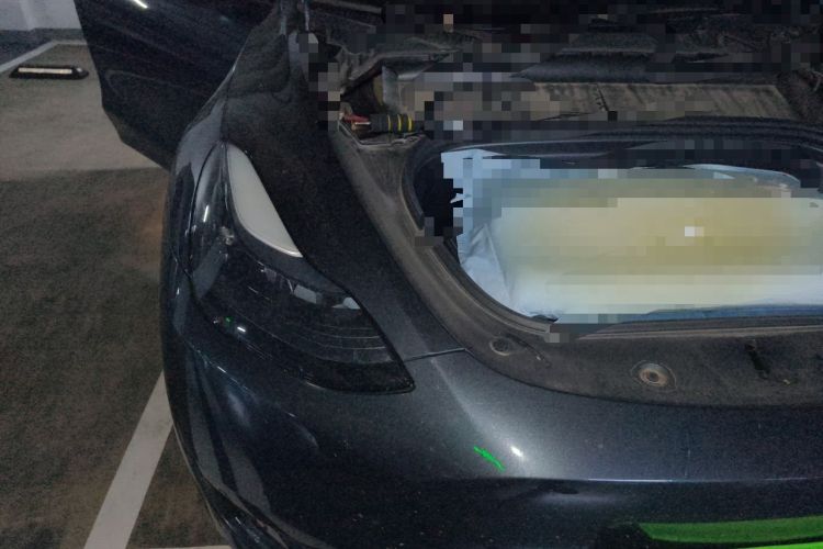Used Tesla Model Y 2024 Rear-Wheel-Drive Version Engine Bay Right
