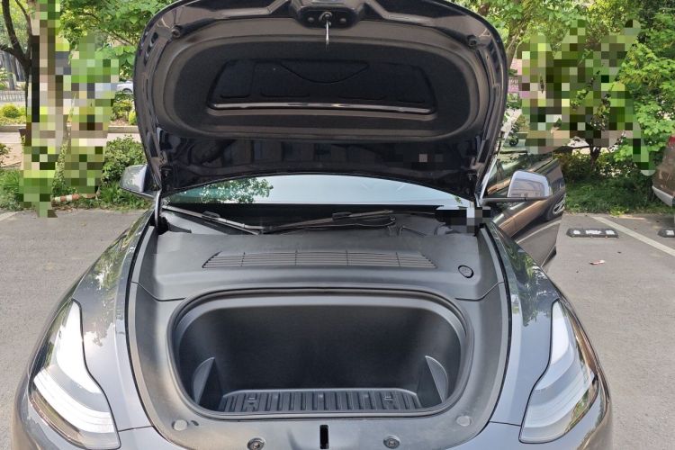Used Tesla Model Y 2024 Rear-Wheel-Drive Version Engine Bay