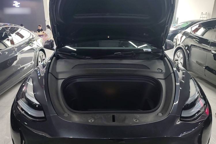 Used Tesla Model Y 2024 Rear-Wheel-Drive Version Engine Bay