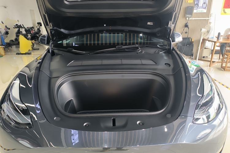 Used Tesla Model Y 2024 Long-Range All-Wheel-Drive Version Engine Bay