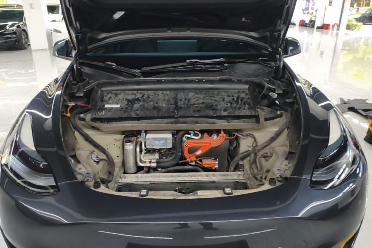 Used Tesla Model Y 2024 Rear-Wheel-Drive Version Engine Bay