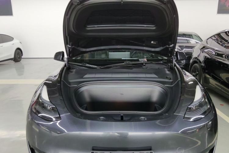 Used Tesla Model Y 2024 Rear-Wheel-Drive Version Engine Bay