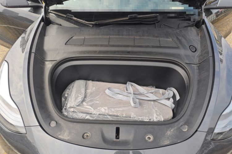 Used Tesla Model Y 2024 Rear-Wheel-Drive Version Engine Bay