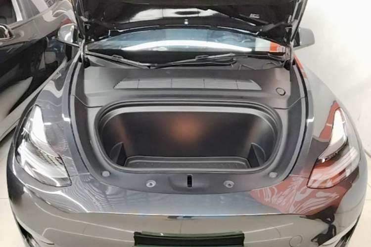 Used Tesla Model Y 2024 Long-Range All-Wheel-Drive Version Engine Bay