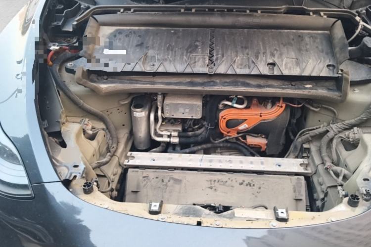 Used Tesla Model Y 2024 Long-Range All-Wheel-Drive Version Engine Bay