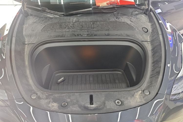Used Tesla Model Y 2024 Rear-Wheel-Drive Version Engine Bay