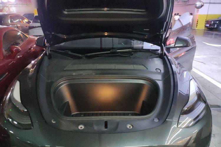 Used Tesla Model Y 2024 Rear-Wheel-Drive Version Engine Bay