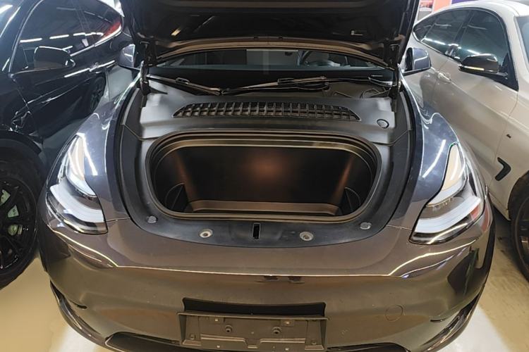 Used Tesla Model Y 2024 Rear-Wheel-Drive Version Engine Bay