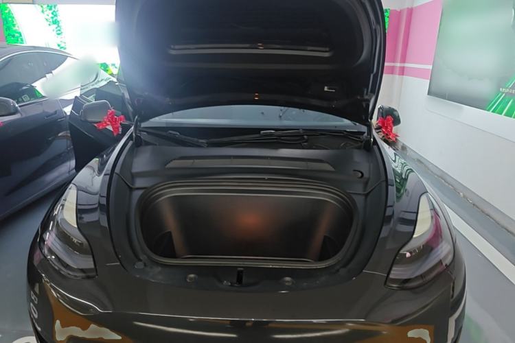 Used Tesla Model Y 2024 Rear-Wheel-Drive Version Engine Bay