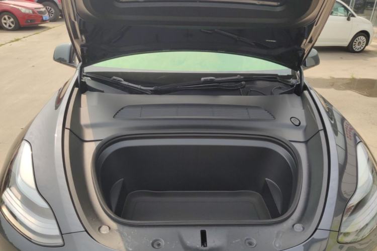 Used Tesla Model Y 2024 Rear-Wheel-Drive Version Engine Bay