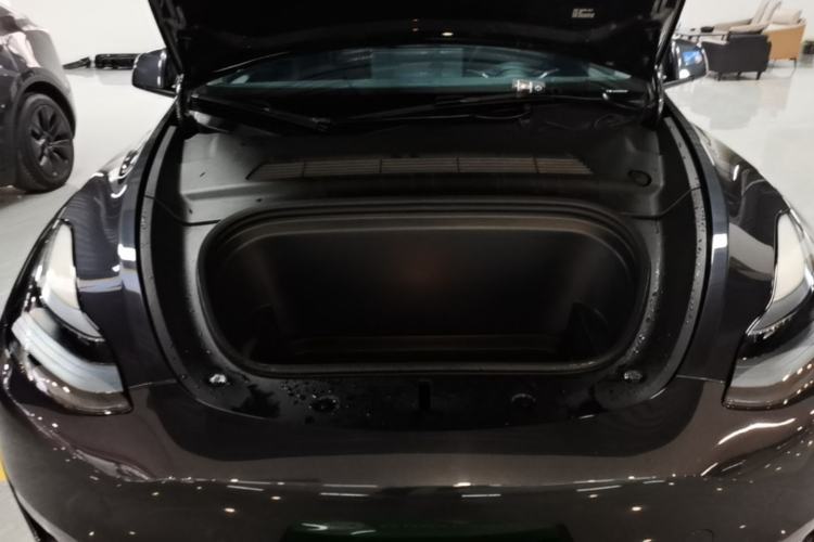 Used Tesla Model Y 2024 Long-Range All-Wheel-Drive Version Engine Bay