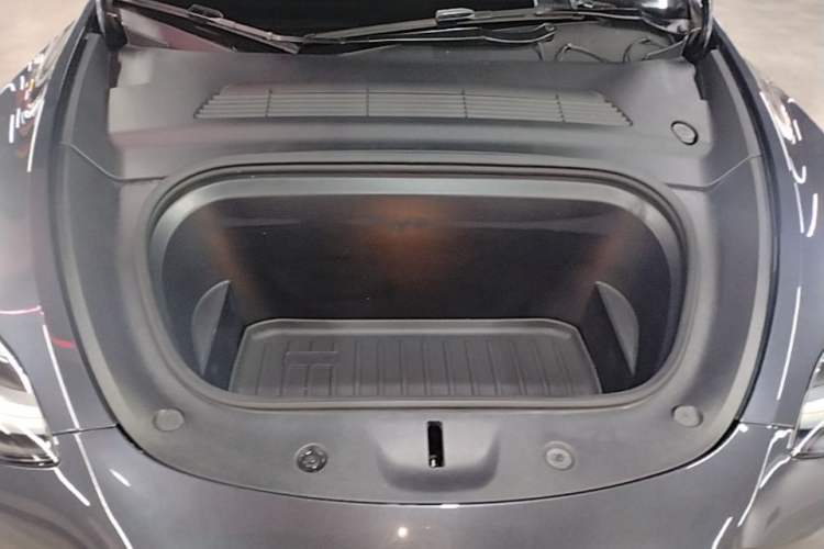 Used Tesla Model Y 2024 Long-Range All-Wheel-Drive Version Engine Bay