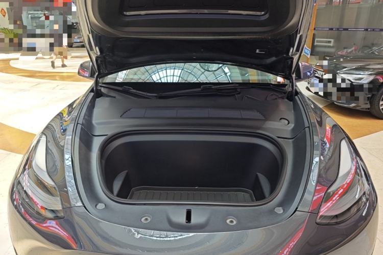 Used Tesla Model Y 2024 Rear-Wheel-Drive Version Engine Bay