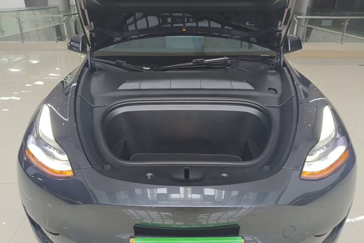 Used Tesla Model Y 2024 Rear-Wheel-Drive Version Engine Bay