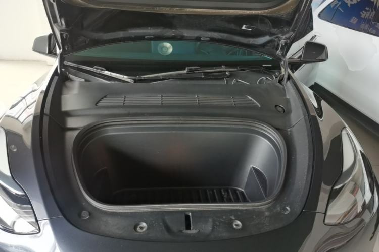 Used Tesla Model Y 2024 Rear-Wheel-Drive Version Engine Bay
