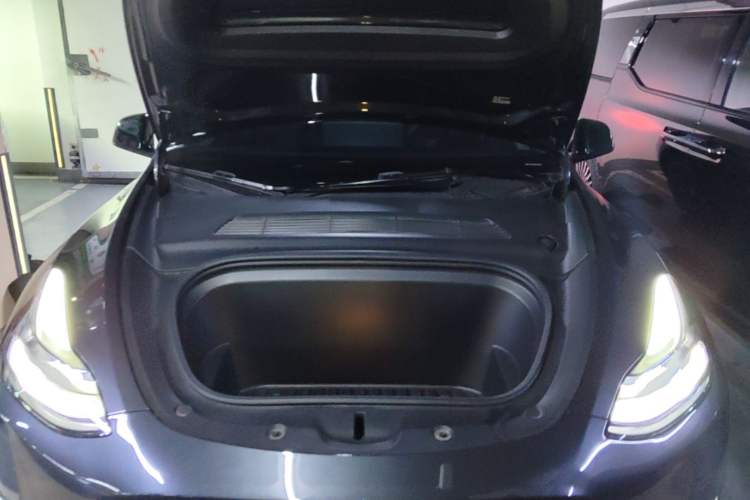 Used Tesla Model Y 2024 Long-Range All-Wheel-Drive Version Engine Bay
