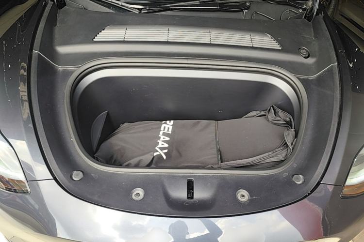 Used Tesla Model Y 2024 Rear-Wheel-Drive Version Engine Bay