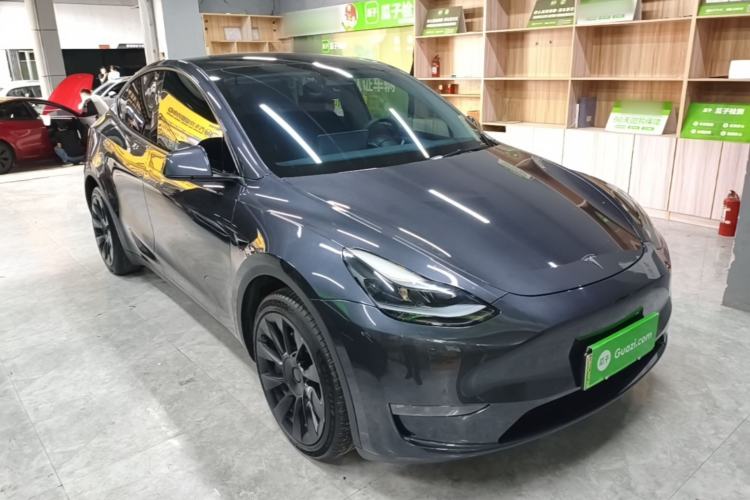 Used Tesla Model Y 2024 Long-Range All-Wheel-Drive Version Exterior 1
