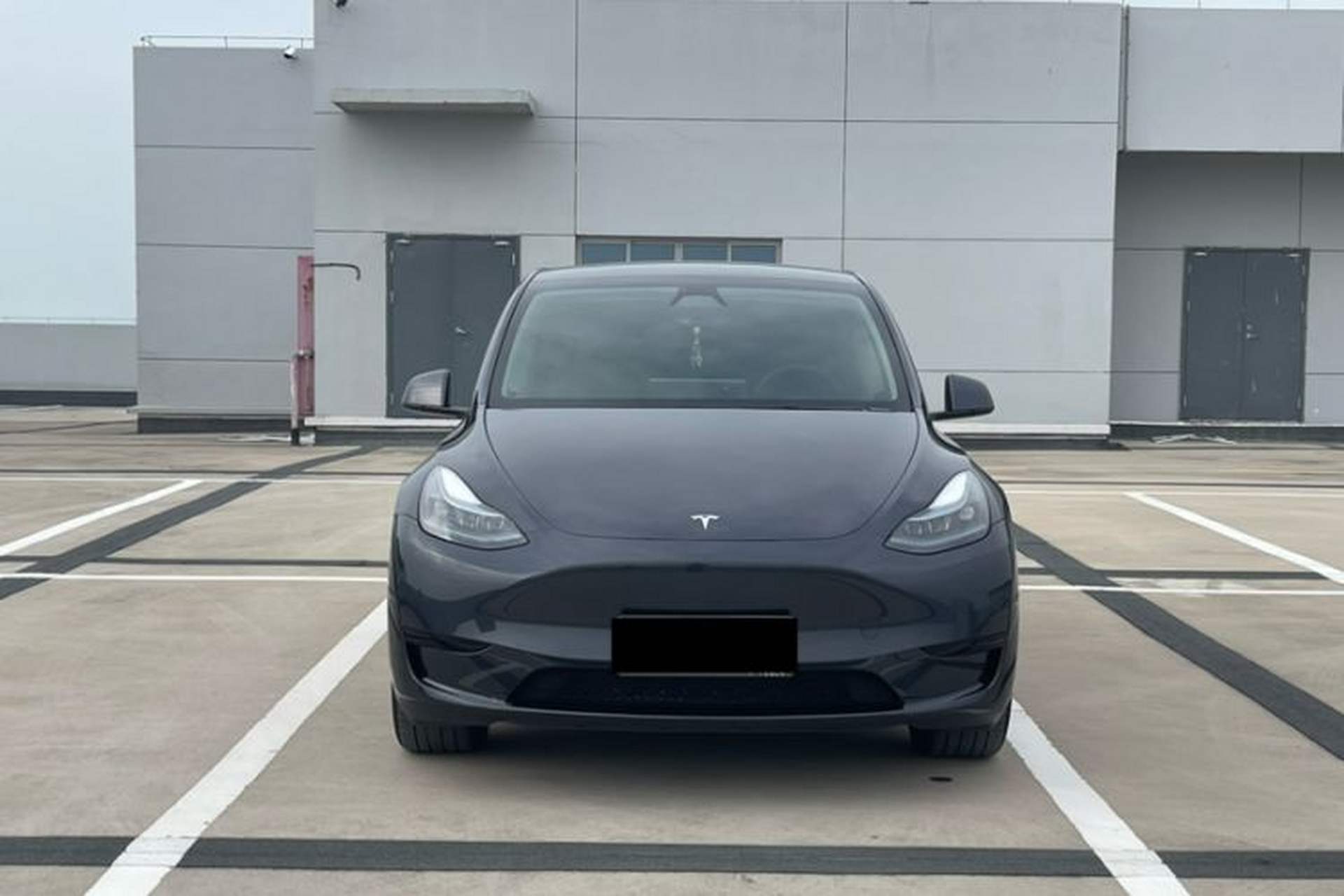 Used Tesla Model Y 2024 Rear-Wheel-Drive Version Exterior 1