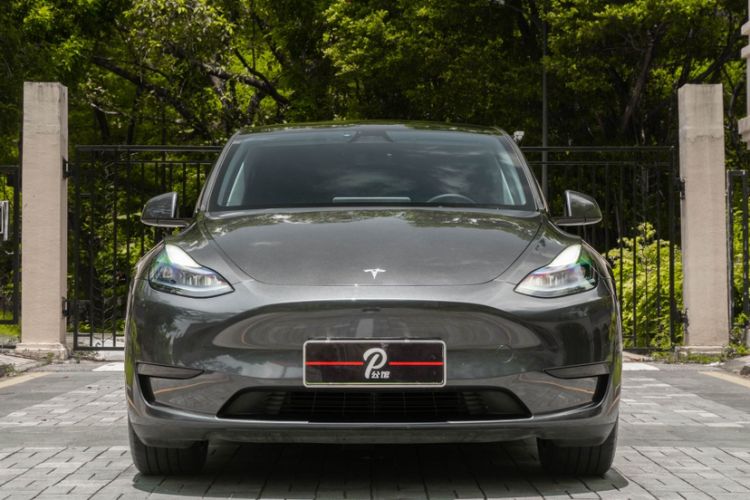 Used Tesla Model Y 2024 Rear-Wheel-Drive Version Exterior 1