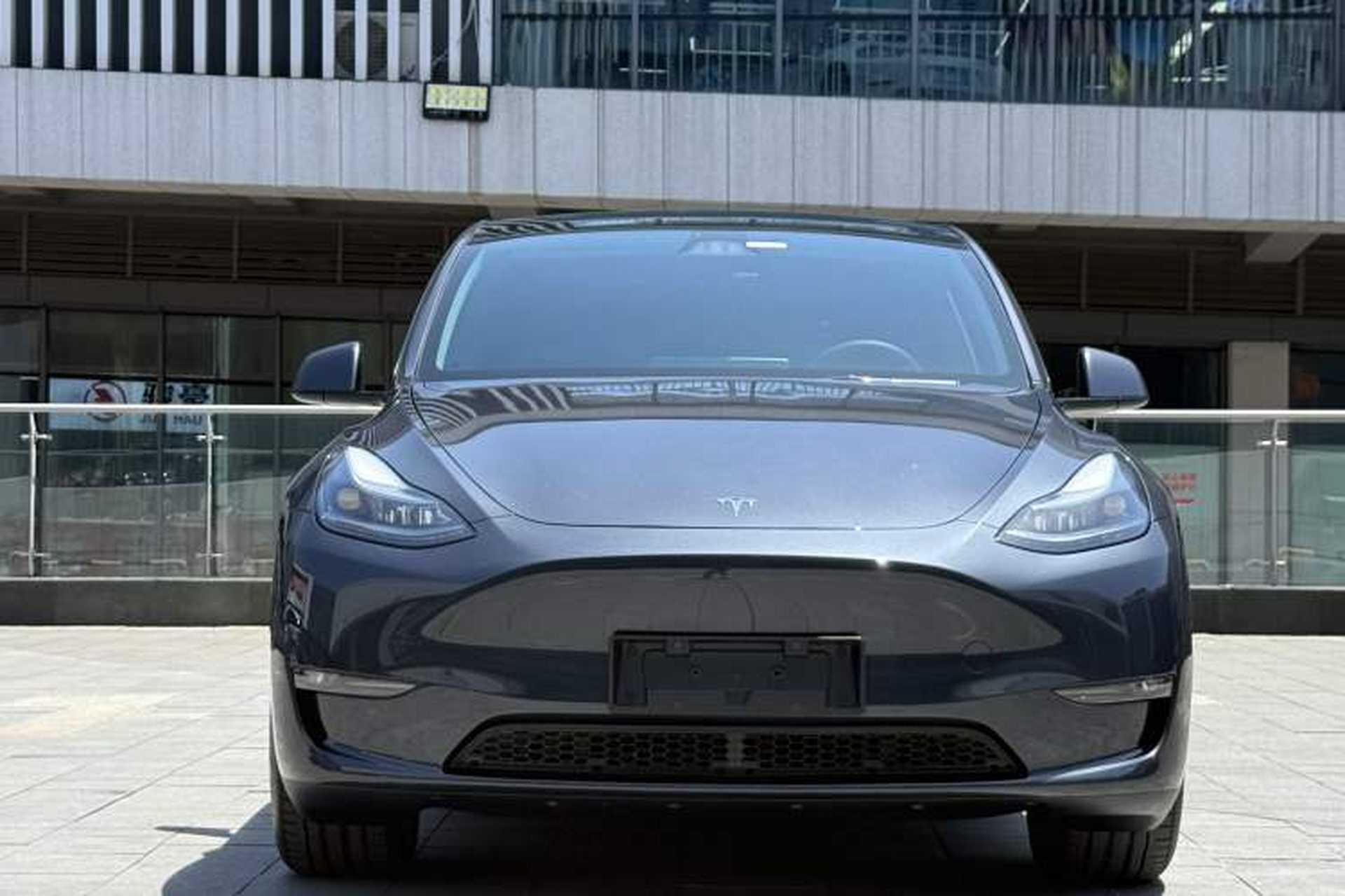 Used Tesla Model Y 2024 Long-Range All-Wheel-Drive Version Exterior 1