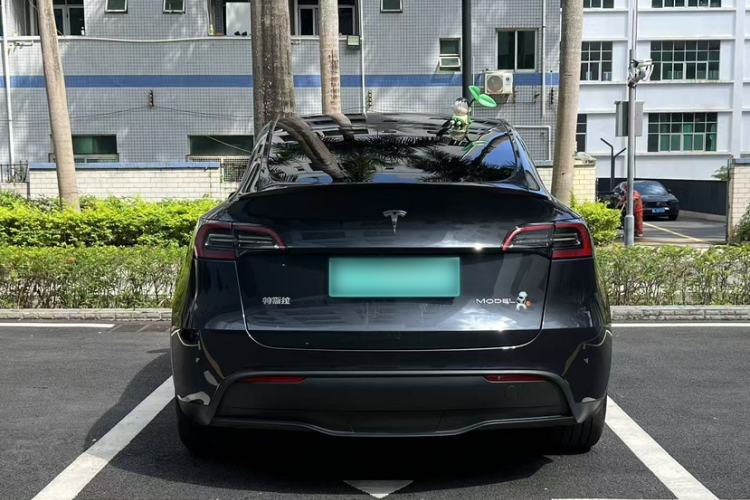 Used Tesla Model Y 2024 Rear-Wheel-Drive Version Exterior 1