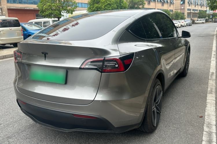 Used Tesla Model Y 2024 Rear-Wheel-Drive Version Exterior 1