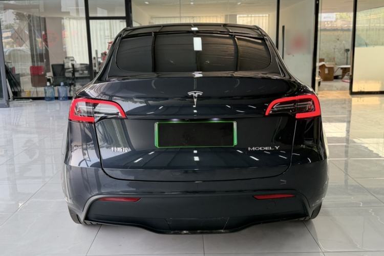 Used Tesla Model Y 2024 Rear-Wheel-Drive Version Exterior 1