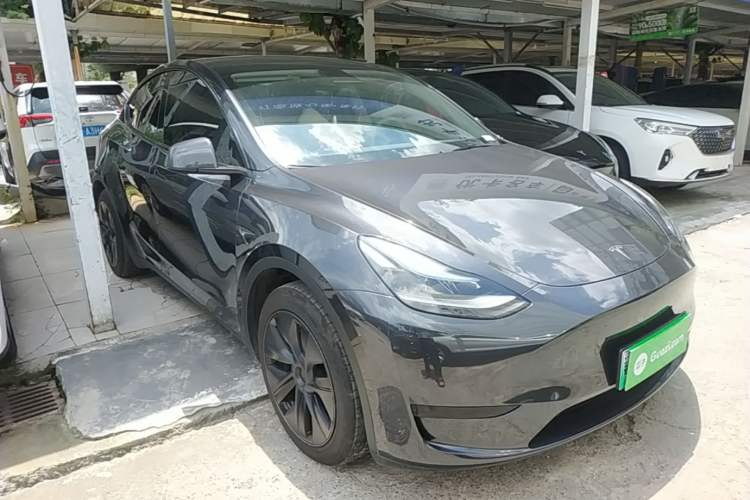 Used Tesla Model Y 2024 Rear-Wheel-Drive Version Exterior 1