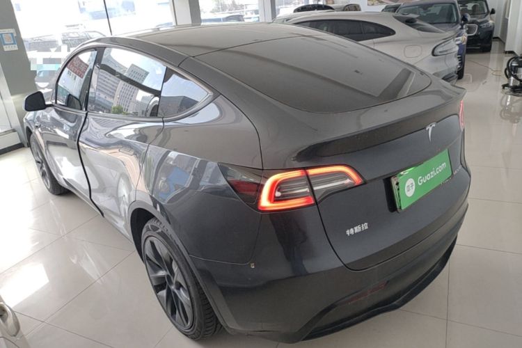 Used Tesla Model Y 2024 Rear-Wheel-Drive Version Exterior 2