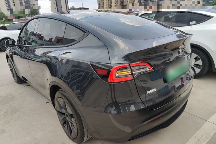 Used Tesla Model Y 2024 Rear-Wheel-Drive Version Exterior 2