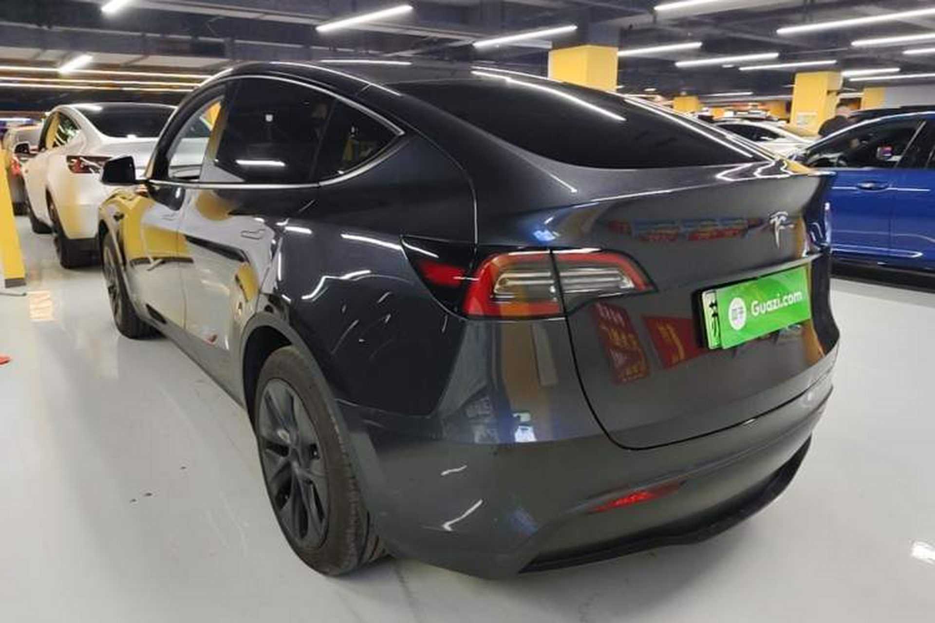 Used Tesla Model Y 2024 Rear-Wheel-Drive Version Exterior 2
