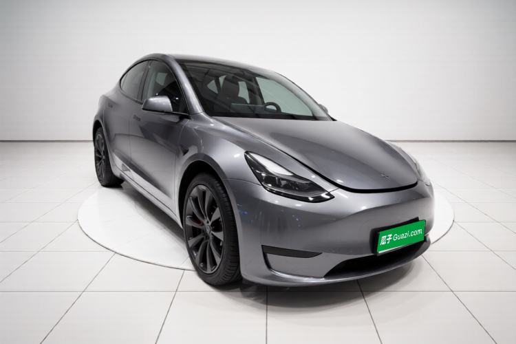 Used Tesla Model Y 2024 Rear-Wheel-Drive Version Exterior 2