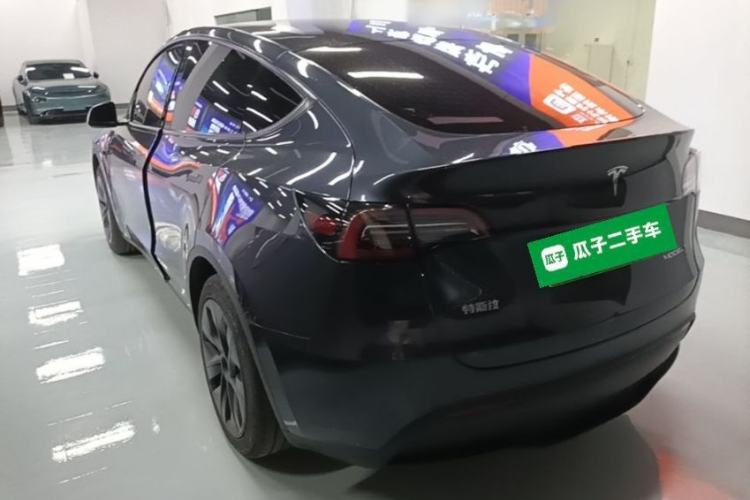 Used Tesla Model Y 2024 Rear-Wheel-Drive Version Exterior 2