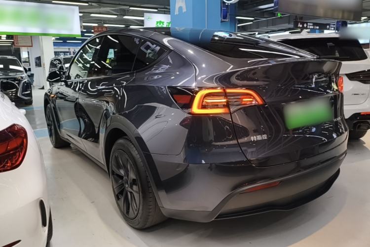 Used Tesla Model Y 2024 Rear-Wheel-Drive Version Exterior 2