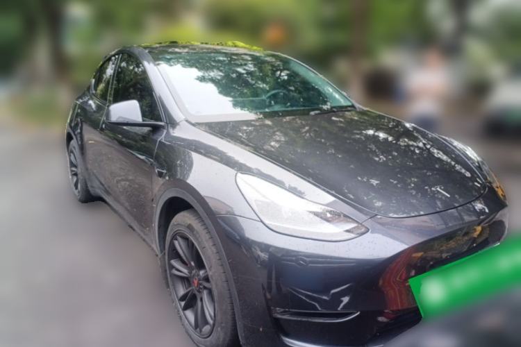 Used Tesla Model Y 2024 Long-Range All-Wheel-Drive Version Exterior 2
