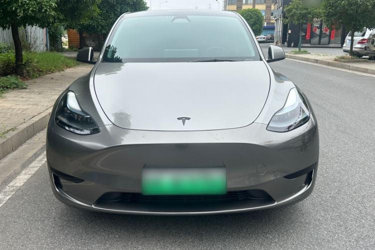 Used Tesla Model Y 2024 Rear-Wheel-Drive Version Exterior 2