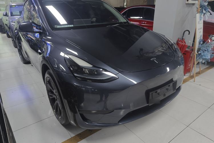 Used Tesla Model Y 2024 Rear-Wheel-Drive Version Exterior 2