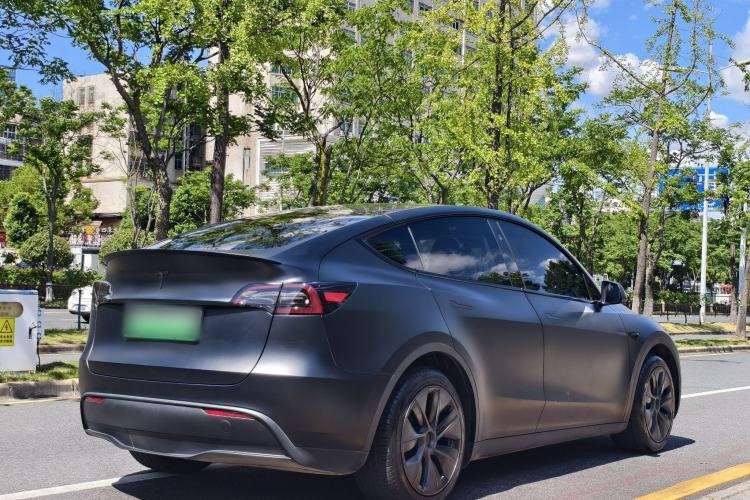 Used Tesla Model Y 2024 Rear-Wheel-Drive Version Exterior 3