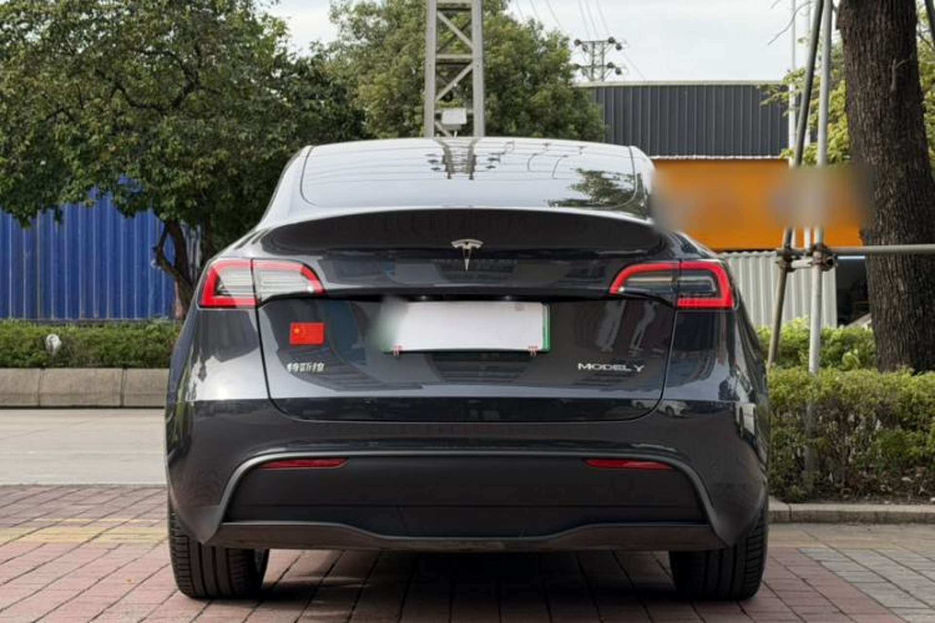 Used Tesla Model Y 2024 Rear-Wheel-Drive Version Exterior 3
