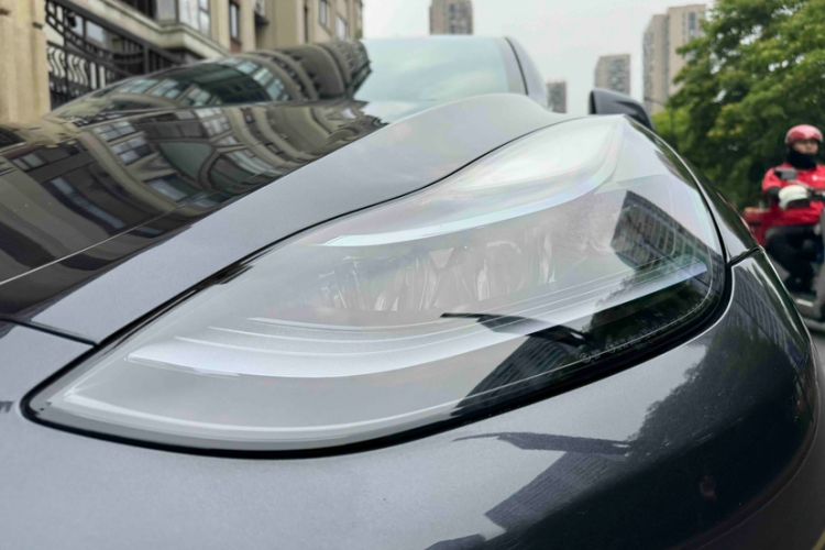 Used Tesla Model Y 2024 Rear-Wheel-Drive Version Exterior 3