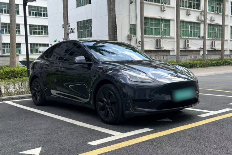 Used Tesla Model Y 2024 Rear-Wheel-Drive Version Exterior 3